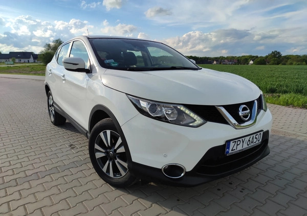 Nissan Qashqai cena 55900 przebieg: 80987, rok produkcji 2016 z Pyrzyce małe 29